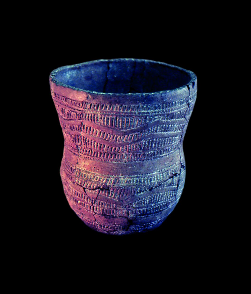 Image of a beaker vessel from Wetwang Slack, East Yorkshire