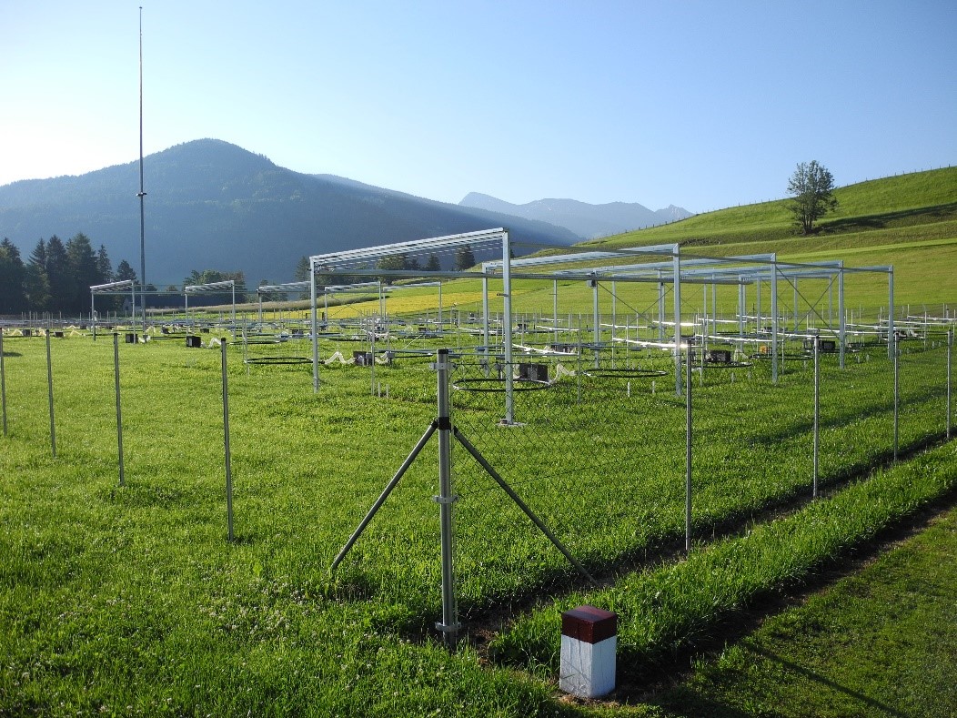 Figure 2: Side-view (1) of the ClimGrass-Project installations